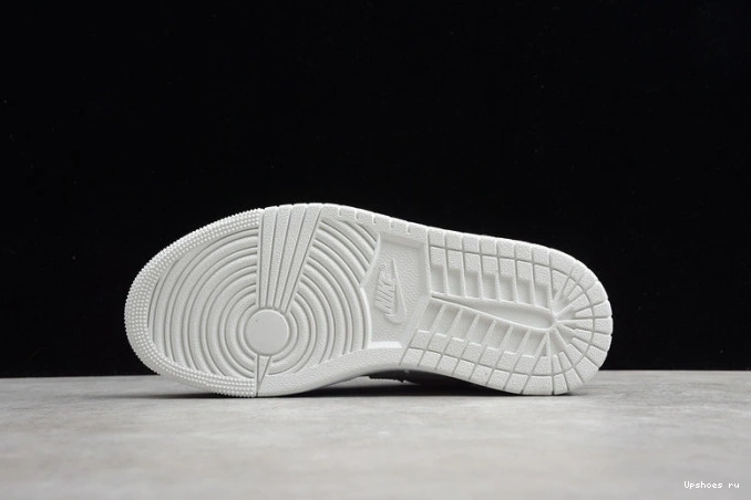 “Paris” Low 1 Jordan Air CV3043-100 0502